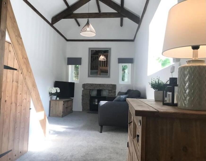 Woodland Cottage In Cornwall With Walled Garden Helston Bagian luar foto